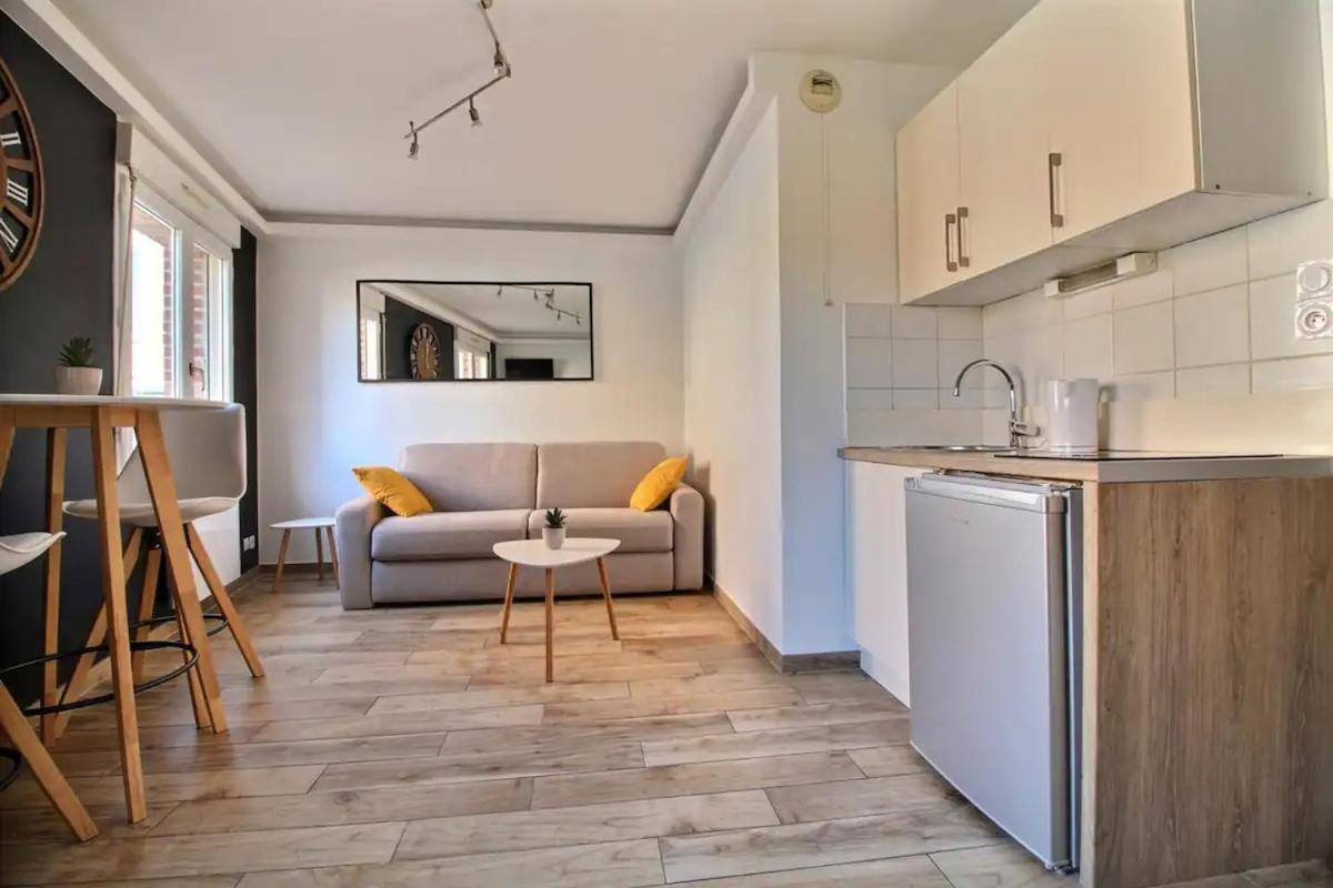 Studio Taormina Valenciennes Centre Bagian luar foto